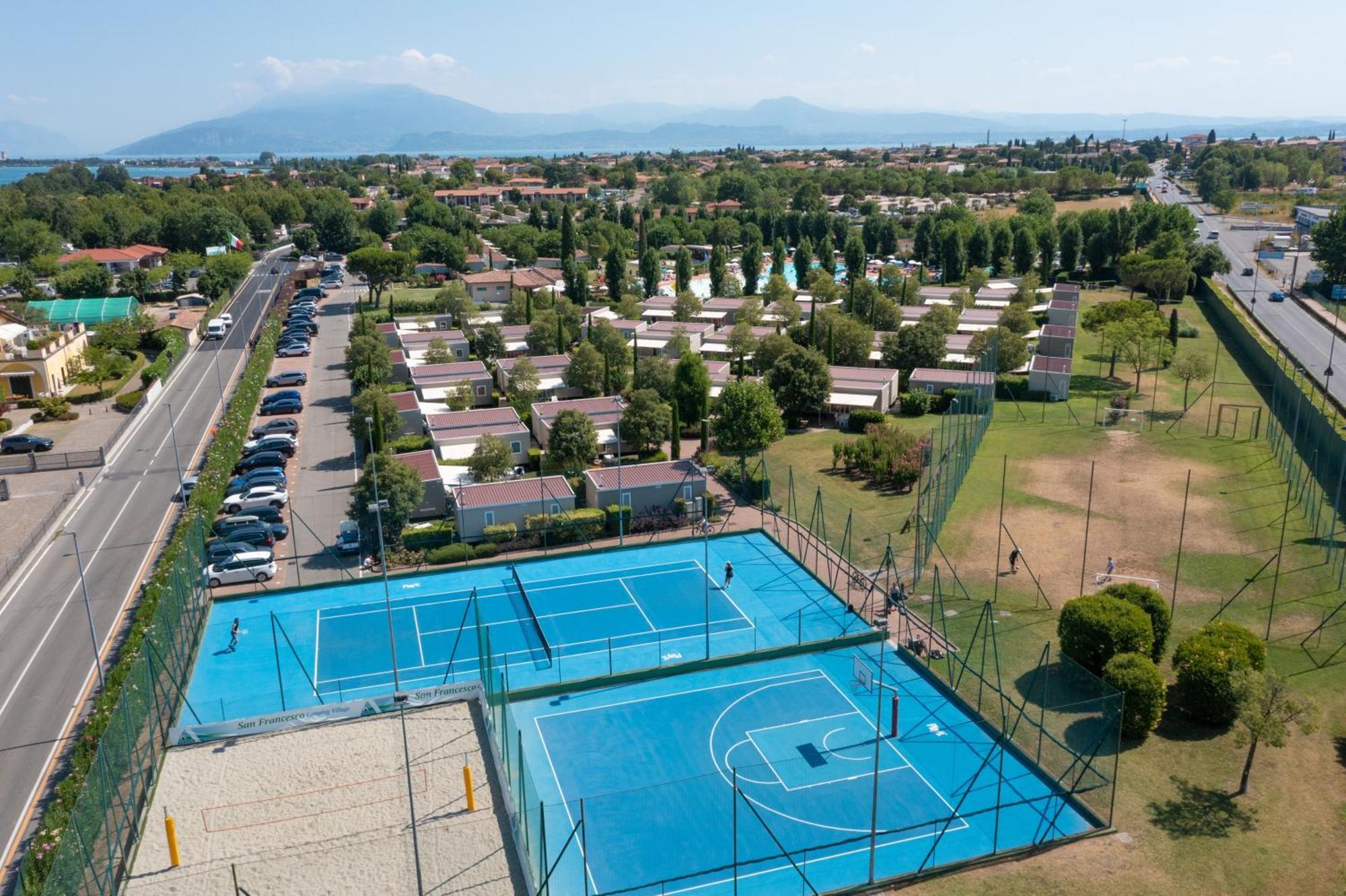 San Francesco Camping Village Desenzano del Garda Exterior photo